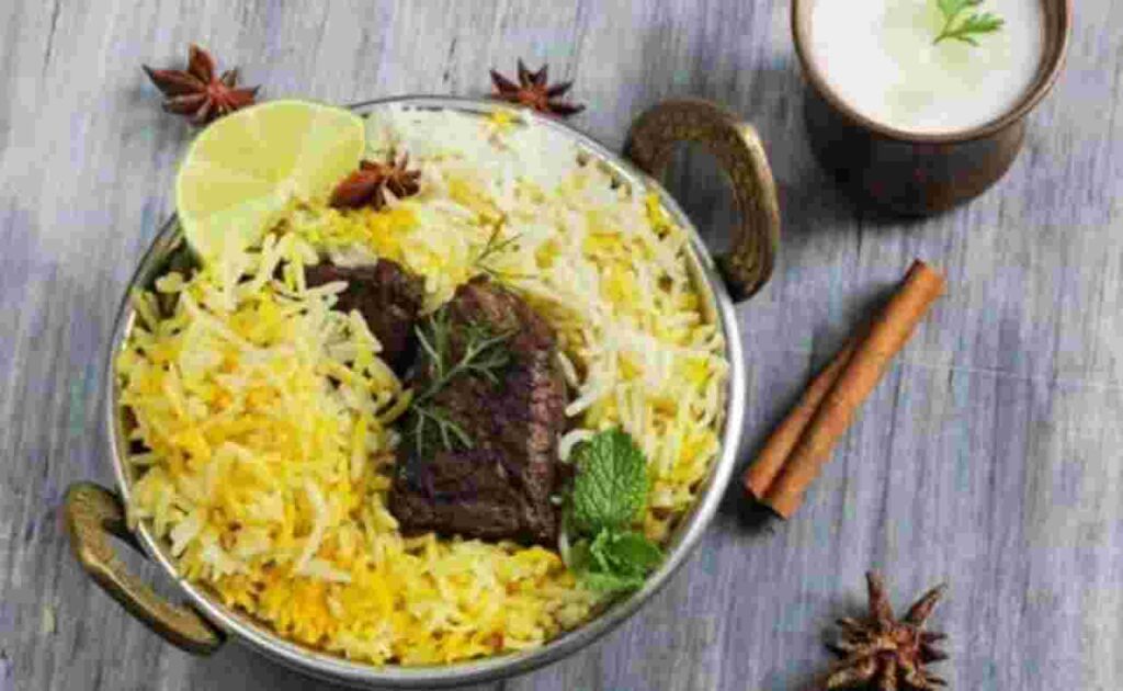 Bakrid Feast: दमदार स्वाद वाला Hyderabadi Mutton Biryani Recipe, खुशबू से भर जाएगा पूरा घर 2 BAKRID FEAST3