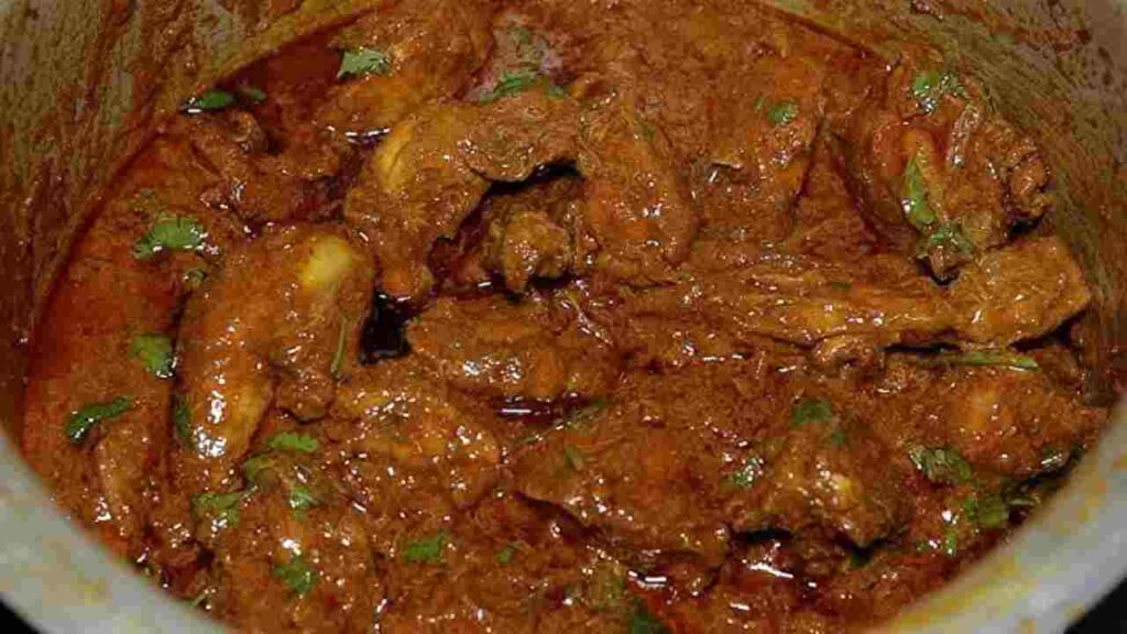 तीखे मसालों का धमाका – मिनटों में बनाएं झटपट चिकन चेट्टीनाड! 1 Chicken Chettinad2