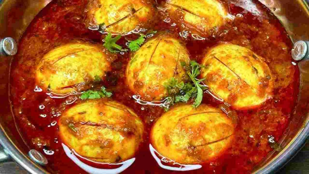 घर पर बनाएं ढाबा-स्टाइल Egg Curry – मसालों की खुशबू से भरपूर आसान रेसिपी 1 Egg Curry2