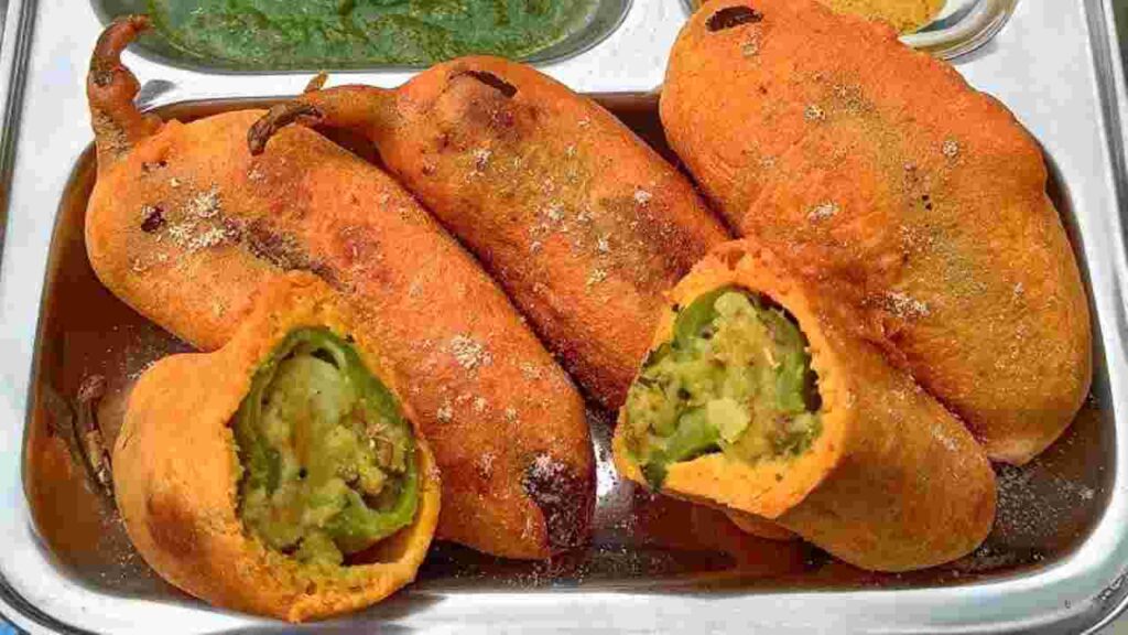 Stuffed Mirchi Pakora2